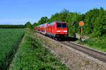 Zwischen Hörlkofen und Walpertskirchen konnte ich am 20. Mai 2017 die 245 014 mit ihrer RB 27023 nach Mühldorf aufnehmen.