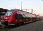 2442 229-7 der Werdenfelsbahn von DB Regio Oberbayern stand am Morgen des 17.11.2018 noch vor Sonnenaufgang  gegen 08:00 Uhr im Rostocker Hbf