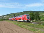 DB 445 046 als RE 4619 von Frankfurt (M) Hbf nach Würzburg Hbf, am 25.08.2021 in Thüngersheim.