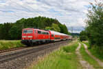 111 023 DB Regio mit dem RE 4860 (München Hbf - Nürnberg Hbf) bei Postbauer-Heng, 28.06.2020