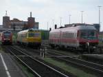 612 593 und 719 001 begegnen sich am 4.5.2008 in Weiden.