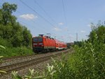 143 178-2 ist am 20. Juli 2010 mit einer Regionalbahn nach Lichtenfels bei Neuses (bei Kronach) unterwegs.