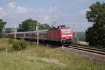 143 876-1 mit RE 59207 Nrnberg-Treuchtlingen am 20.09.2011 bei Zollmhle.