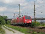 146 244-9 zieht am 19. Mai 2012 einen Regionalexpress von Frankfurt (Main) nach Wrzburg Hbf durch Wrzburg-Zell.