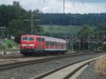 111 209 erreicht am 11.Juli 2012 mit einer RB nach Bamberg, den Bahnhof Kronach.