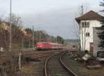 111 177-2 verlsst am 24. Dezember 2012 mit einer RB nach Bamberg den Bahnhof Kronach.