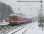 Eine Regionalbahn nach Saalfeld verlsst am 23.