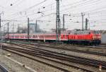 Die 218 472-3 und 218 486-9 fahren die RB von München nach Memmingen mit sattem TB11 Sound durch Pasing am 06.04.2013 ;-)
