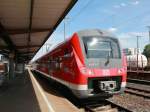 440 312-7 als RB 58153 nach Treuchtlingen steht am 31. Juli 2015 im Bahnhof Ansbach auf Gleis 5 bereit.