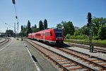 612 587 ist am 25.05.16 in Richtung Wangen/Allgäu unterwegs gesehen im Bhf. von Lindau/Bodensee.