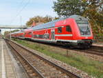 Nachschuß auf einen Regionalzug in Richtung  Bahnhof Terminal T5 (ehemaliger Bahnhof Schönefeld) am 23. Juni 2022.