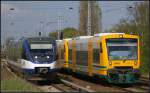 NEB VT 732 und ODEG VT 650.77 am 27.04.2012 in Berlin-Karow.