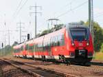 442 622 und 442 129 als RB 22 (RB 28820) von Potsdam Hauptbahnhof  nach Berlin Schnefeld Flughafen bei Diedersdorf auf dem sdlichen Berliner Auenring  am 16. September 2012.