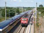 In Plaaz hielten auch die Zge der Regionalexpresslinie 5 (Lutherstadt Wittenberg - Rostock). 
Aufgrund der Umleitung (eigentlich ist die Fahrt ber Gstrow eine Umleitung) war man sogar ca. 10 min eher in Rostock.
31.Mai 2009