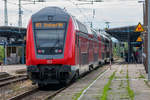 RE 5 nach Stralsund am Bahnsteig 1 in Neubrandenburg.