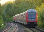 Der RE10442(Dsseldorf-Aachen) wird hier gerade von 146 029-4 aus dem Bahnhof Hckelhoven-Baal gezogen und fhrt nun Aachen entgegen.