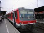 Deutschland: Brennkrafttriebwagen 628 511 RB 47  Mngstener  von SG Hbf nach Wuppertal Hbf. Nur bis SG-Mitte. Die Mngstener-Brcke ist nicht befahrbar.Solingen Hbf am 06.04.2011.