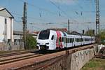 Nachschuss auf SÜWEX 429 600, als dieser am 12.04.2017 als RE1 (Mannheim Hbf - Koblenz Hbf) durch Ensdorf (Saar) gen Saarlouis fuhr.