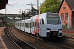 Nachschuss auf SÜWEX 429 623 am 12.04.2017, als dieser aus dem Bahnhof von Völklingen als RE1 (Mannheim Hbf - Koblenz Hbf) gen Dillingen (Saar) fuhr.