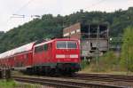 111 127 schiebt den RE Mannheim - Saarbrcken - Trier durch Luisenthal.