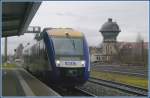 VT 800 HEX nach Halle (Saale) Hbf fhrt in Aschersleben ein.