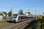 abellio 9442 608 + 9442 xxx als RE 74508 von Halle (S) Hbf nach Erfurt Hbf, am 27.10.2022 in Vieselbach.
