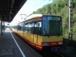 Die Linie S5 nach Knielingen stand am 30.04.07 im Bahnhof Vaihingen/Enz.