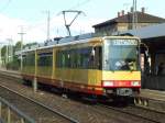 Eine Karlsruher Straenbahn als S9 Richtung Bruchsal.