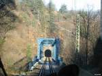 Brücke und Tunnel -    S31/41 Murgtalbahn, Brücke über die Murg bei Langenbrand dahinter der ca 150m lange Hardtunnel.