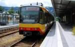 Ein doppel mit TW 920 und TW 866 wartet hier mit S31  Eilzug  Freudenstadt Hbf - Karlsruhe Hbf auf die reise durch das schne Murgtal am 29. 07 2010.