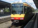 Tw 834 am 24.06.2011 als S32 von Karlsruhe nach Bruchsal-Menzingen.