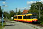 10.08.2011: Wagen 866 fhrt aus Odenheim kommend in Ubstadt Ort ein.