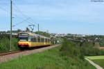 TW 907 und 902 kurz vor dem stillgelegten Haltepunkt Freudenstadt-Grntal. Rechts im Hintergrund der Kbelbachviadukt und davor der Stockerbachviadukt. Aufgenommen am 17.05.2012 bei Freudenstadt-Grntal.