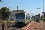 Am 16.06.2013 stand BSB 006 (650 033-3) mit Seitenwerbung zusammen mit BSB 008 (650 035-8) als Breisgau-S-Bahn in Denzlingen.
