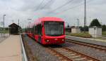 Variobahn 411 fährt am 12.07.2014 mit der CB 56030 von Stollberg (Sachs) nach Chemnitz Hbf in dem Kreuzungsbahnhof Pfaffenhain ein.