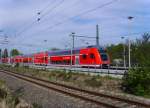 S10 Richtung Leipzig fahrend, beim Halt in Schkeuditz, 27.04.2009.