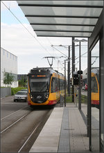 Durch Industrie- und Gewerbegebiete -    Zwei Stadtbahnstationen liegen an der Neubaustrecke im Heilbronner Industriegebiet Neckar.