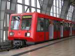  Darf ich bitten?    458 158-0 nach Spandau ldt zu einer gemtlichen Fahrt durch Berlin ber die Stadtbahn ein.