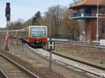 S7 von Potsdam Hauptbahnhof nach Ahrensfelde ber Berlin Wannsee, Berlin Lichtenberg. Hier bei der Einfahrt Berlin Wannsee. Aufgenommen am 29.03.2008