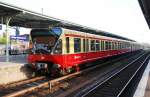 KÖNIGS WUSTERHAUSEN (Landkreis Dahme-Spreewald), 14.04.2009, S46 hat den Endbahnhof Königs Wusterhausen erreicht
