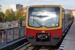 BERLIN, 09.10.2009, S41 am neuen Ringbahnsteig im S-Bahnhof Ostkreuz
