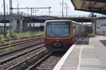 BERLIN, 26.05.2012, S5 nach Strausberg Nord bei der Einfahrt in den S-Bahnhof Warschauer Straße