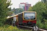 21.8.2012 Berlin-Tegel. Entgleister S-Bahn Zug.