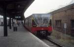 DB S-Bahn Berlin S3 (BR 480) Erkner am 10. April 2006.