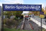 BERLIN, 17.10.2019, S-Bahnhof Spindlersfeld (S-Bahnlinie S47); hier enden (oder beginnen) die S-Bahngleise