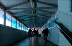 Der Zugang zur S-Bahnstation Yorckstra�e -     ...