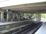 Der Bahnhof liegt teilweise unter der Kolonnenstrae.