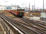 Stadtbahner als Weihnachtszug 2007 unterwegs, hier bei der Einfahrt in Berlin-Ostbahnhof am 9.