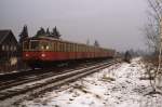 Kurz vor Lichterfelde Süd wurde dieser 275-Halbzug im Januar 1981 angetroffen.