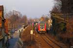 Die wahrscheinlich krzeste S-Bahn-Linie der Welt verkehrt seit dem Fahrplanwechsel zwischen Meien und Meien-Triebischtal. Als Ersatz fr die durchgehenden Zge der S-1, die nun in Meien enden, verkehrt ein Pendelzug weiter nach Meien-Triebischtal. Aufgrund des immensen Verkehrsaufkommens geng dafr eine 143 und ein Steuerwagen. Am 23.2.2011 hatte 143 365-5 die Ehre, den Zug durch Meien zu schieben. Grade hat der Zug den Bahnhof Meien verlassen und die Elbe berquert.